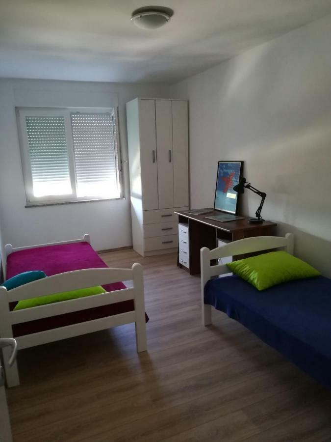 Apartman Tonika Pula Exteriér fotografie