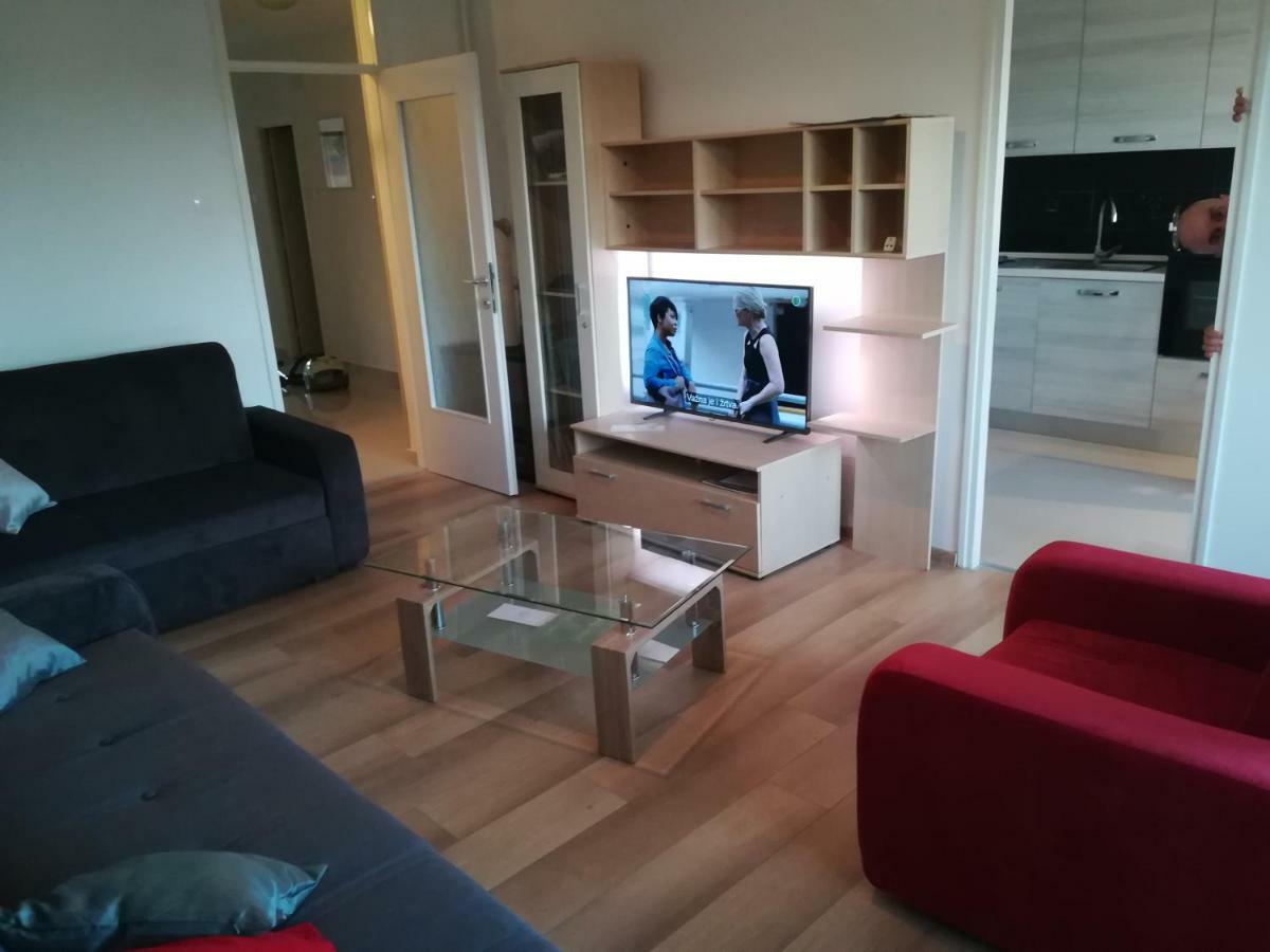 Apartman Tonika Pula Exteriér fotografie