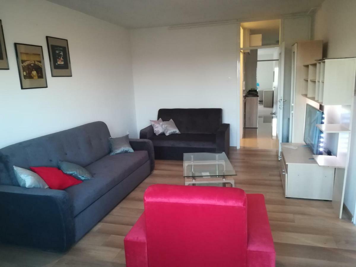 Apartman Tonika Pula Exteriér fotografie