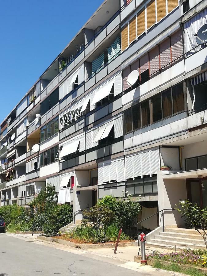 Apartman Tonika Pula Exteriér fotografie